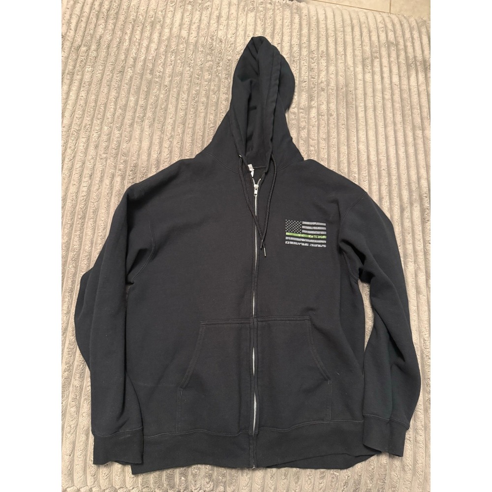 Thin  Green Line Men's Hoodie size L